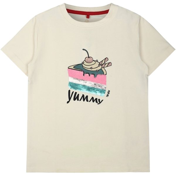 The New White Swan Cake T-shirt on Sale